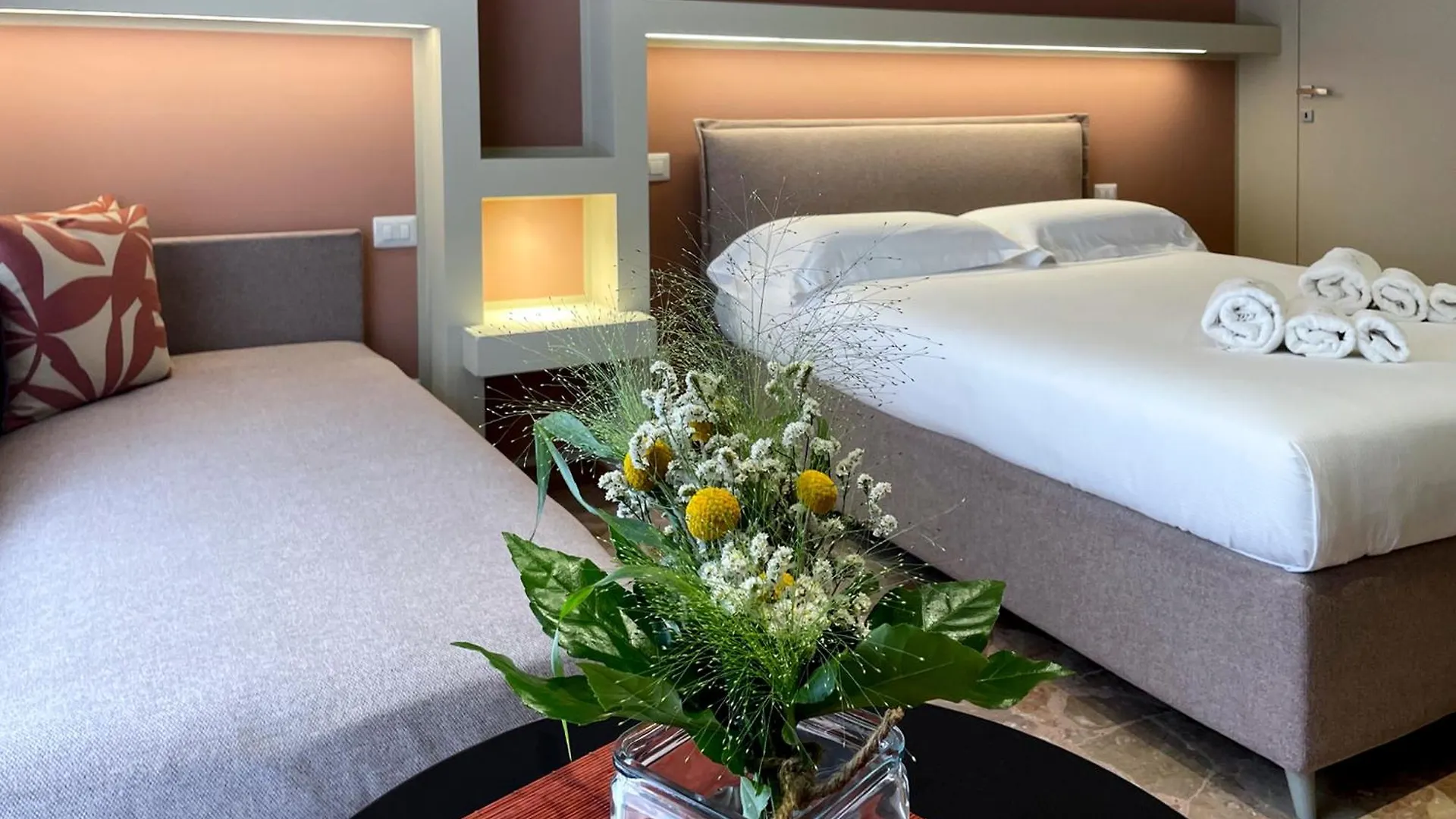 Casa Almika Abate Gimma Hotell Bari 0*,  Italien